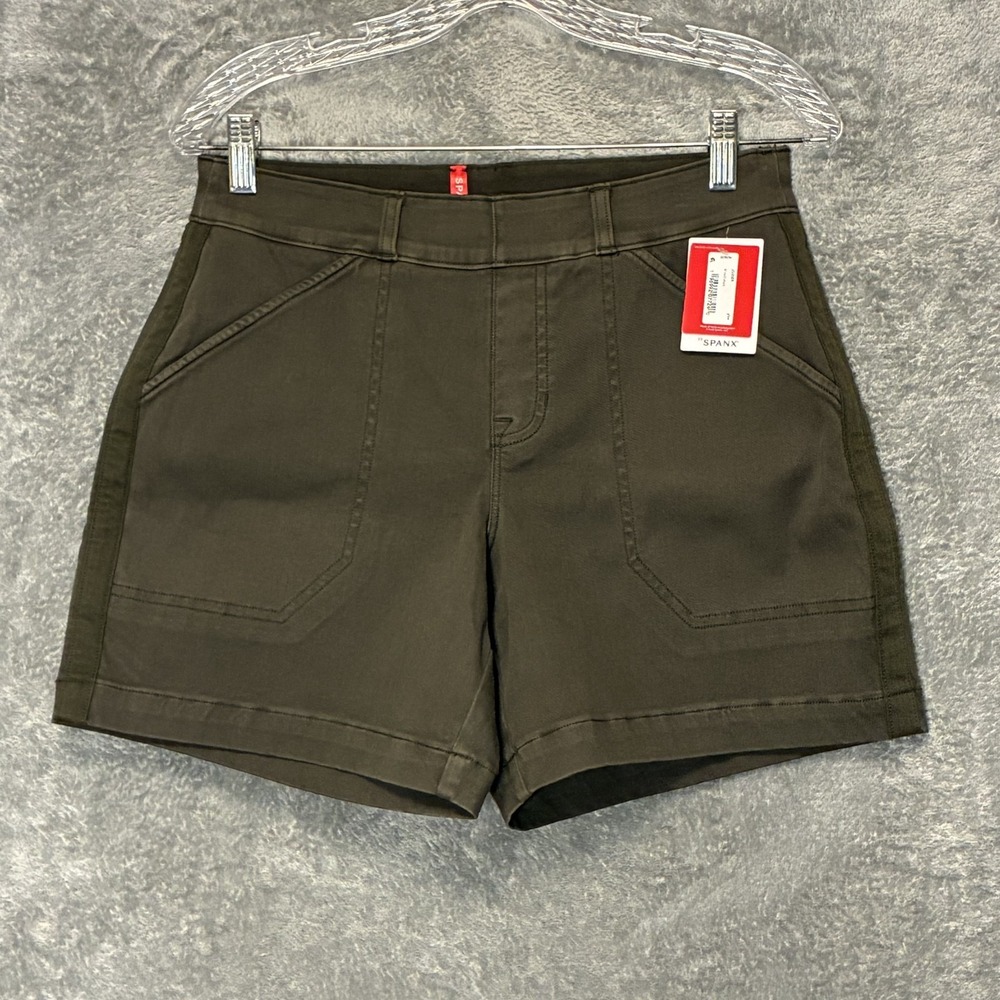 Spanx Womens Stretch Twill Shorts M Smoothing Shaping Utility Everyday NWT